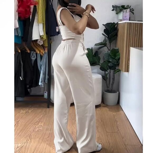 NIP Khaki Color Drop Tank With Pants Set Size S - Picture 4 of 5